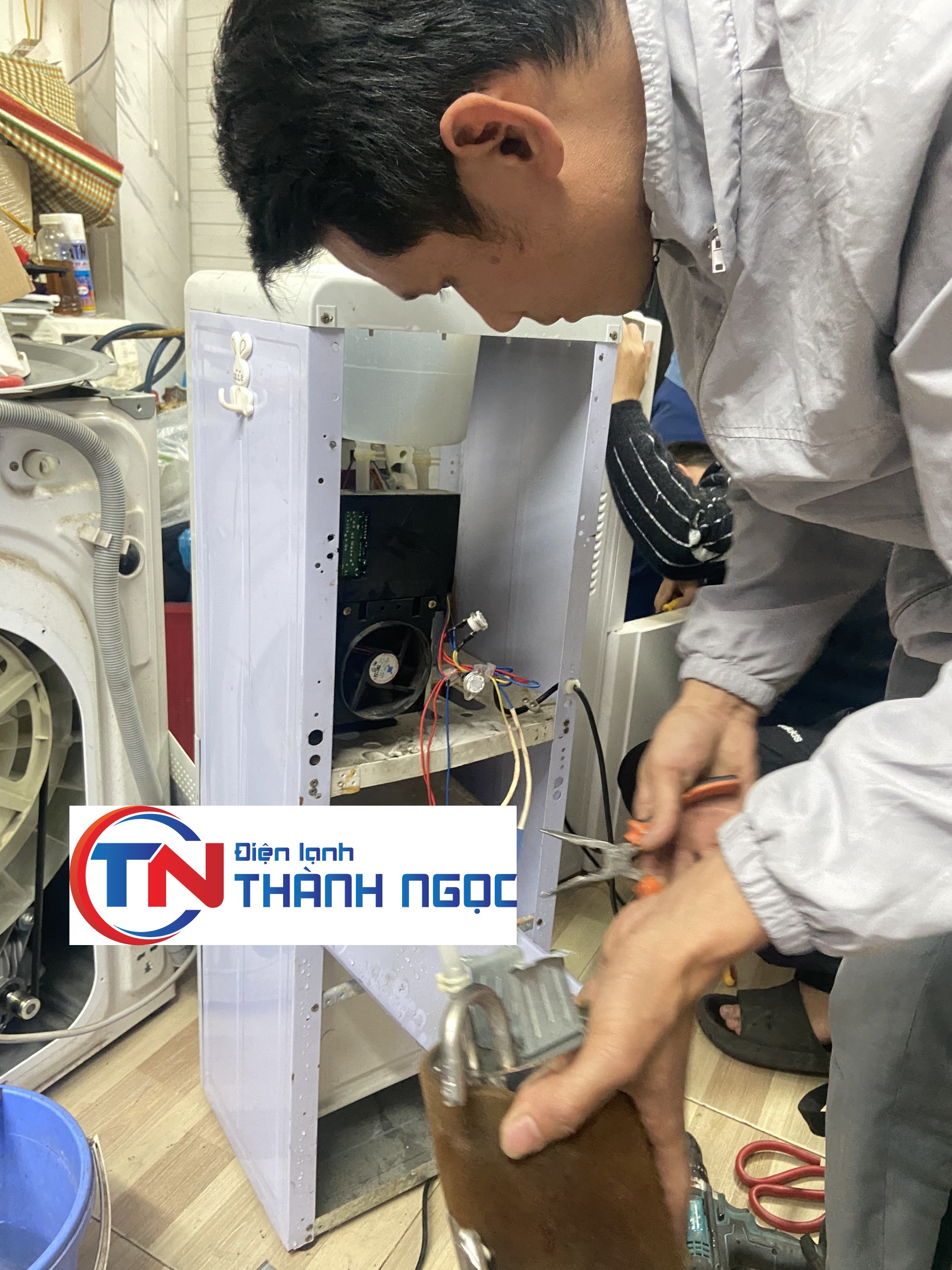 Sửa cây nước nóng lạnh dienlanhthanhngoc