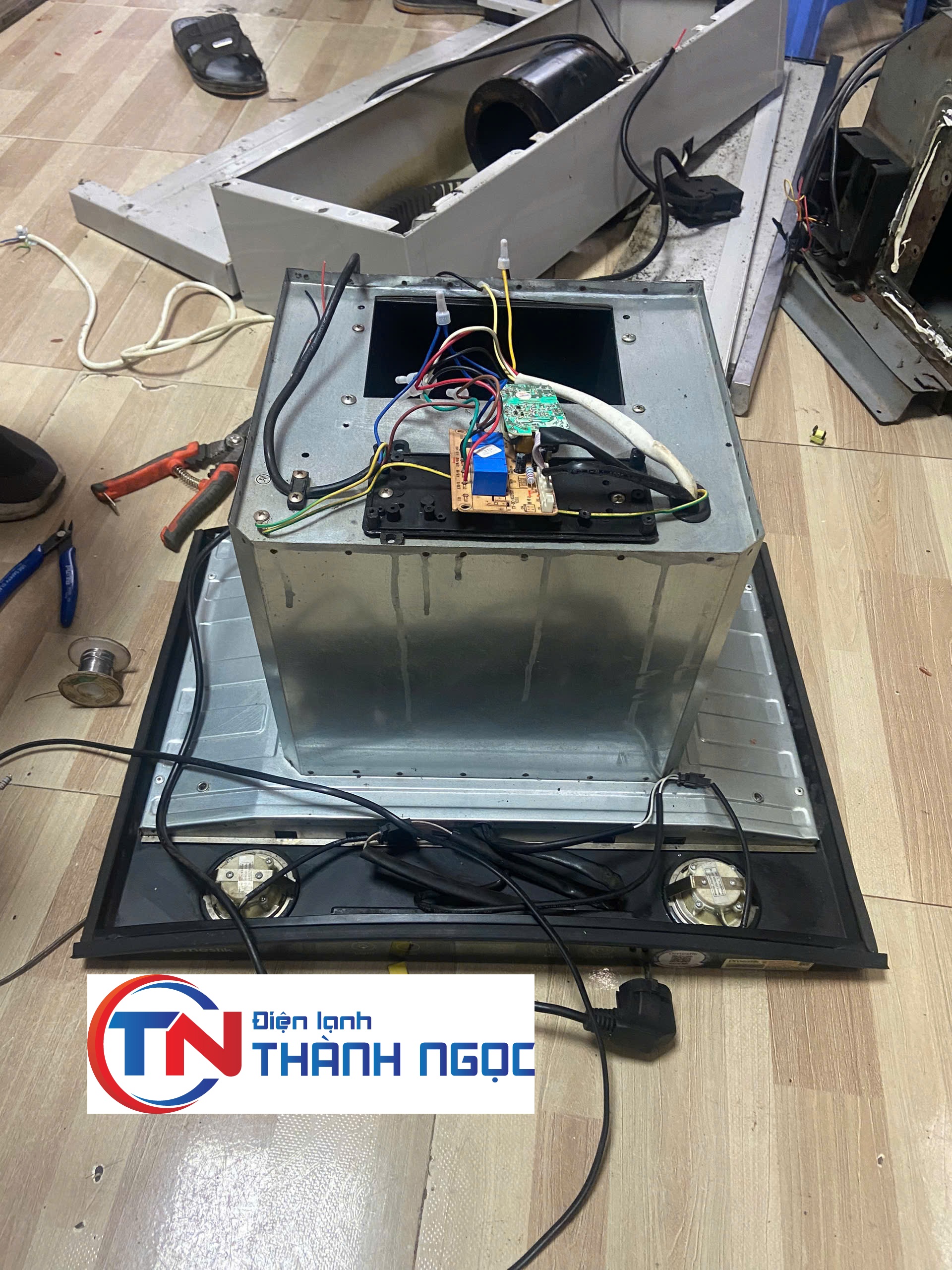Sửa máy hút mùi bếp